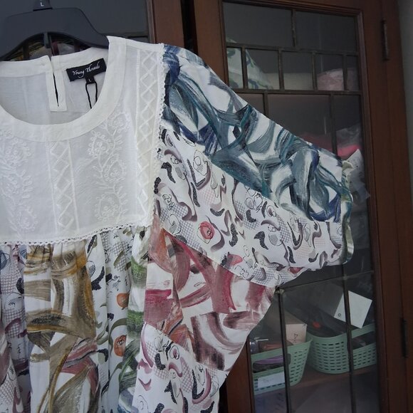 Young Threads Floral Dolman Sleeve pheasant blouse top size large NWT  B21 - Picture 5 of 10